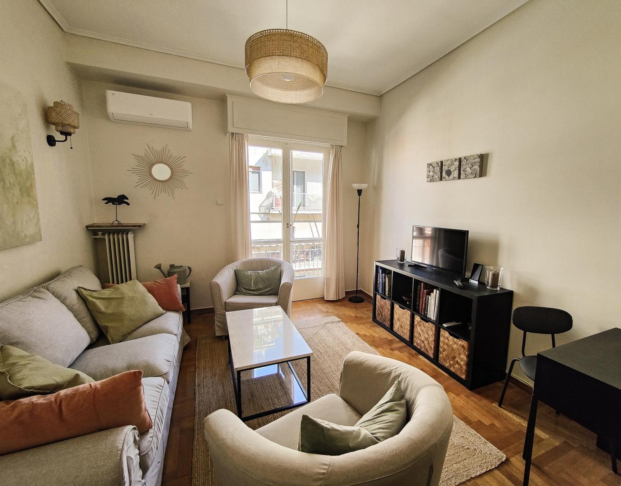 Postmodern In Pangrati Appartement